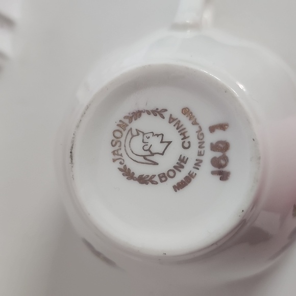 Vintage Jason Teacup Set Flowers and Berries Design - Picture 4 of 8